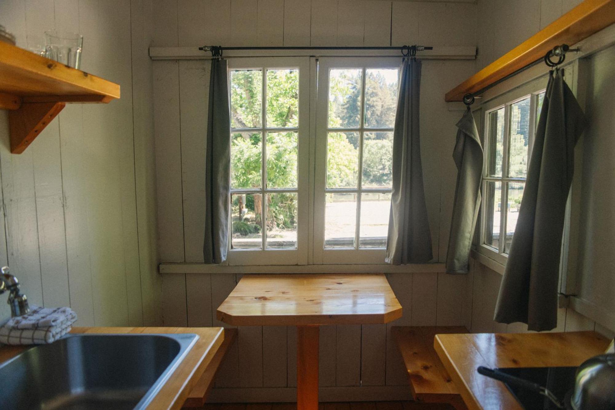 Johnson'S Beach Cabins And Campground Guerneville Rum bild