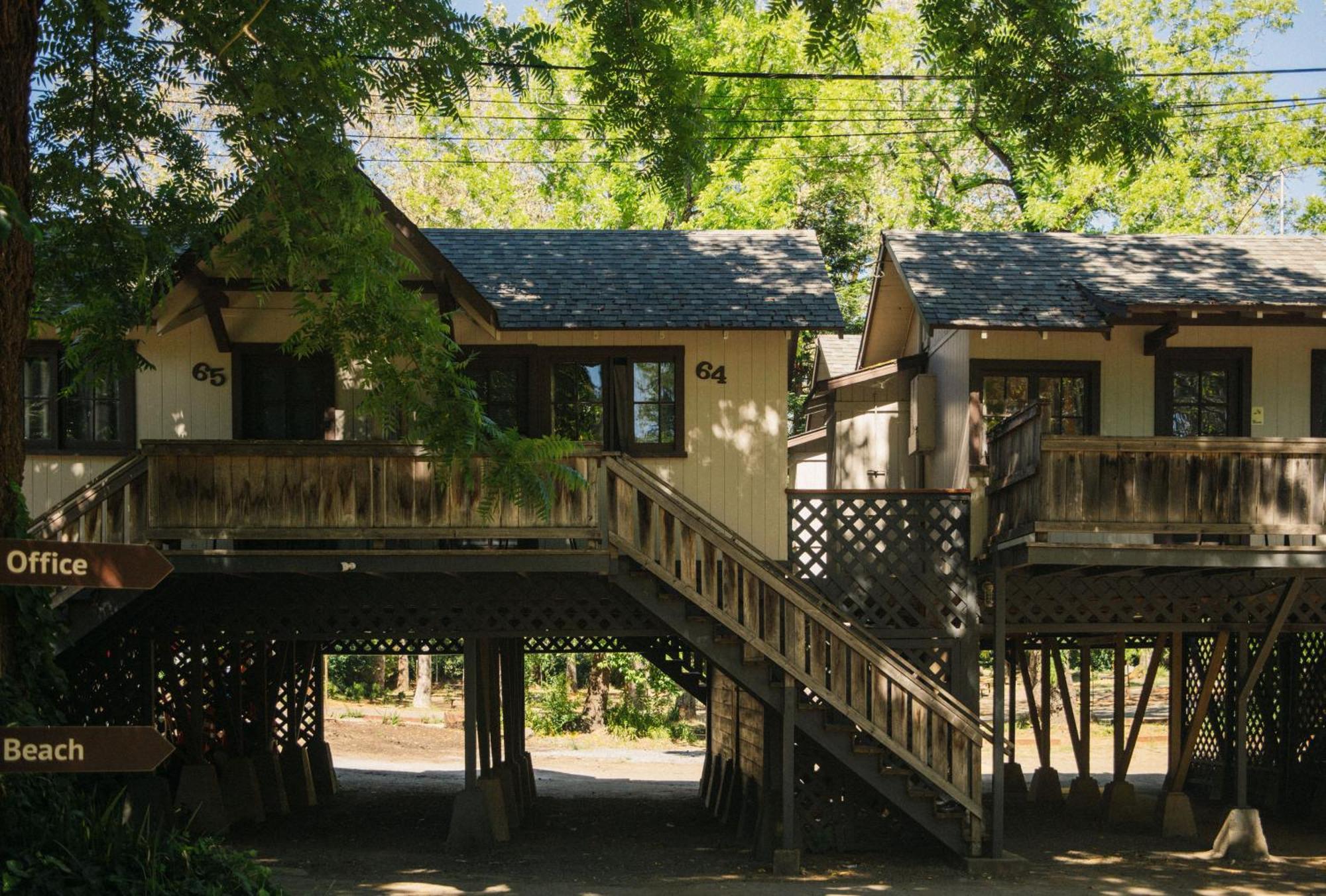 Johnson'S Beach Cabins And Campground Guerneville Exteriör bild
